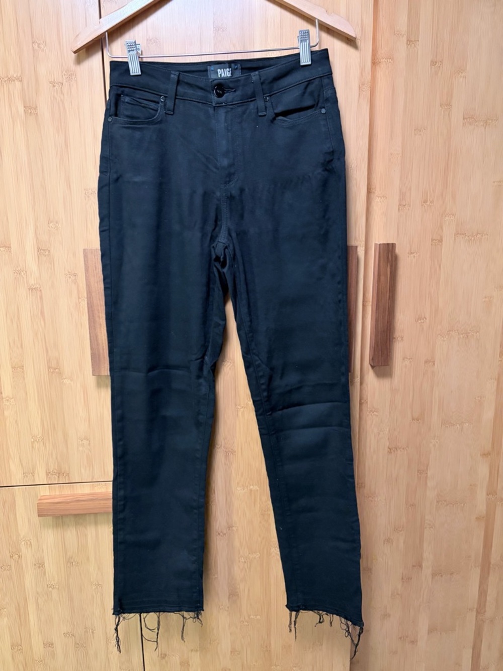 PAIGE raw hem pure black Cindy jeans